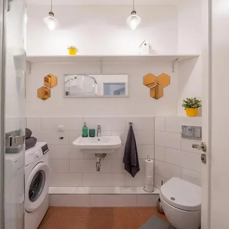 Valdemara Ielas Riga